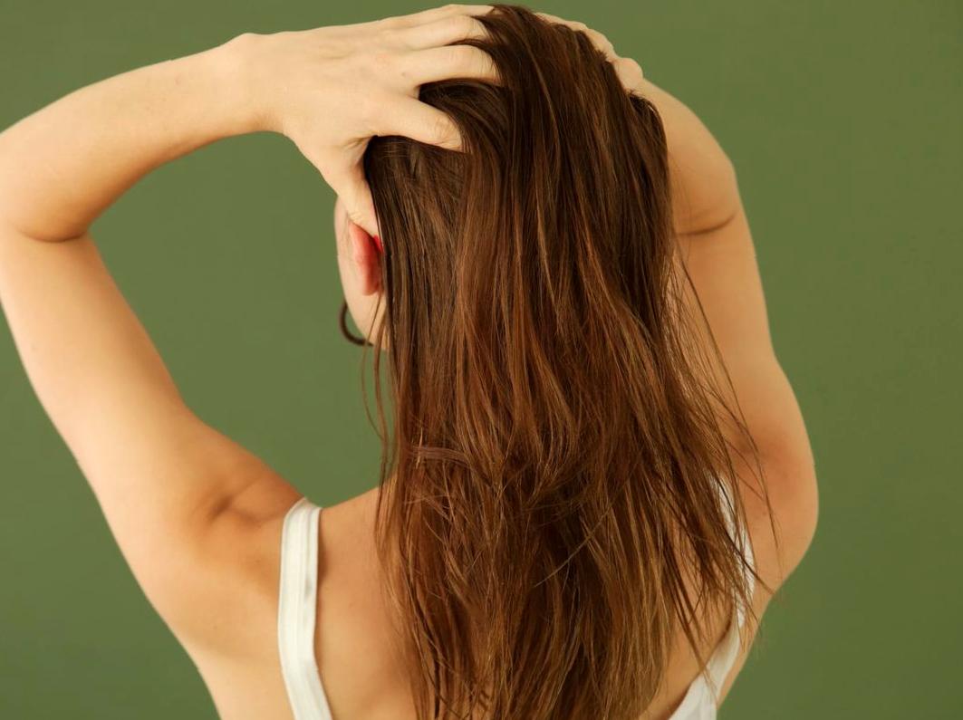 Benefits of Incorporating Natural Oils in Hair Care